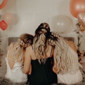 Meet your Posher, Whitney